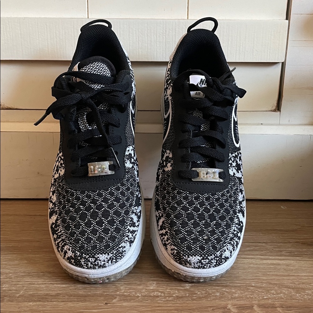 Nike Air Force 1 Fly Knit - Picture 2 of 8